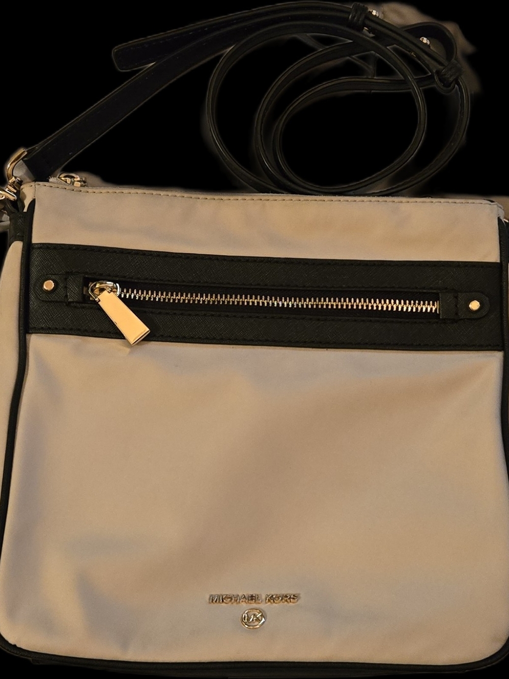 ✨ Michael Kors Jet Set Charm Large North/South Crossbody Bag! ✨